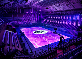 Illustration for article titled The first touch-sensitive LCD basketball court in the world is awesome